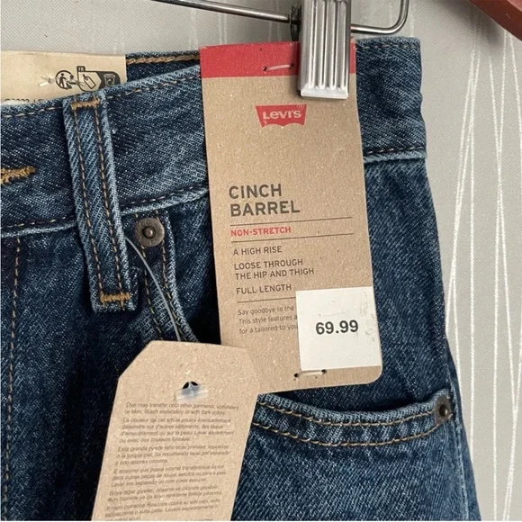 NWT Levi’s Cinch Barrel Jeans - Picture 8 of 16